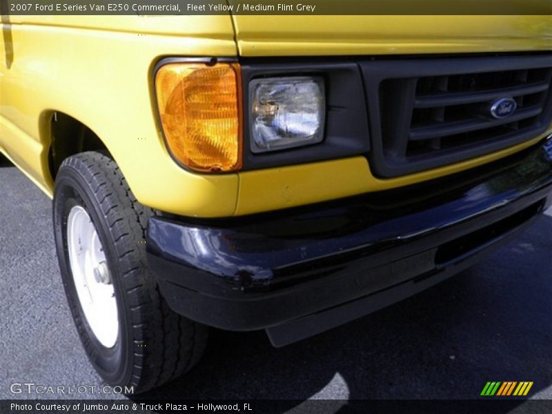 Fleet Yellow / Medium Flint Grey 2007 Ford E Series Van E250 Commercial
