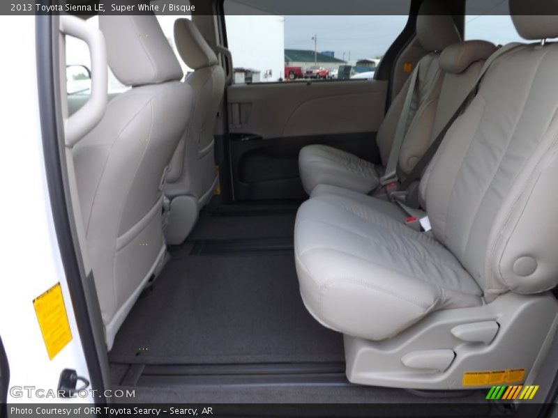 Super White / Bisque 2013 Toyota Sienna LE