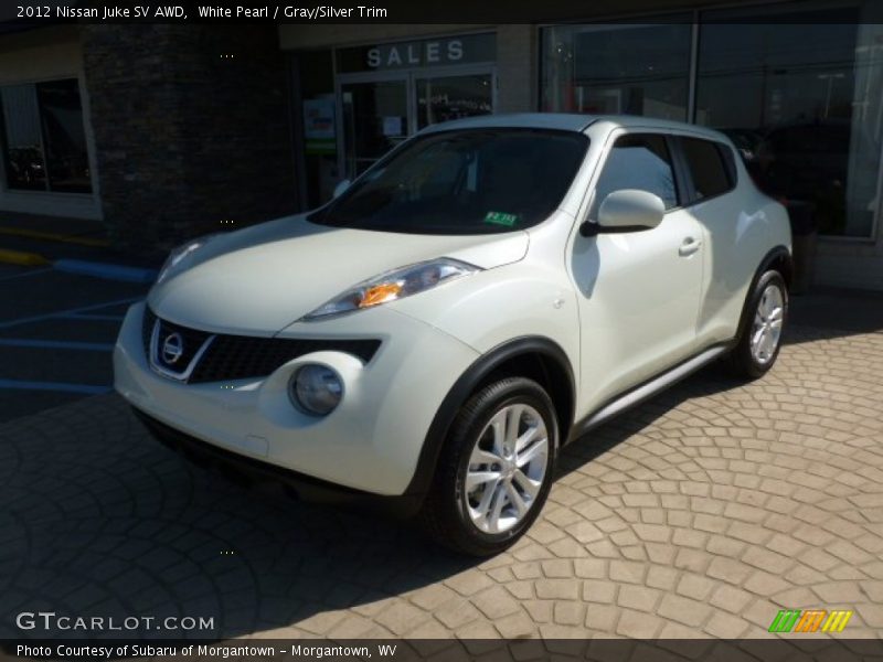 White Pearl / Gray/Silver Trim 2012 Nissan Juke SV AWD