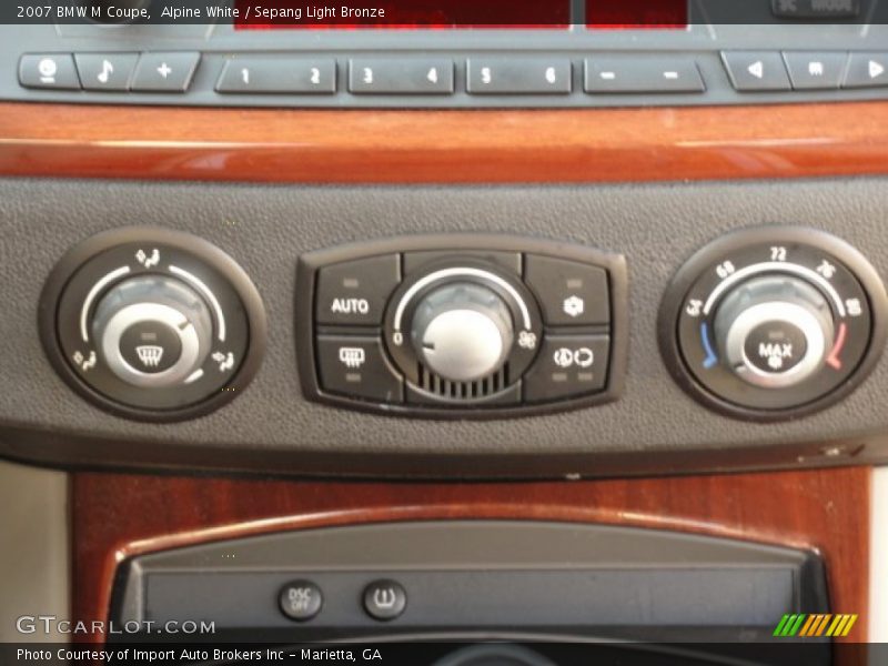 Controls of 2007 M Coupe