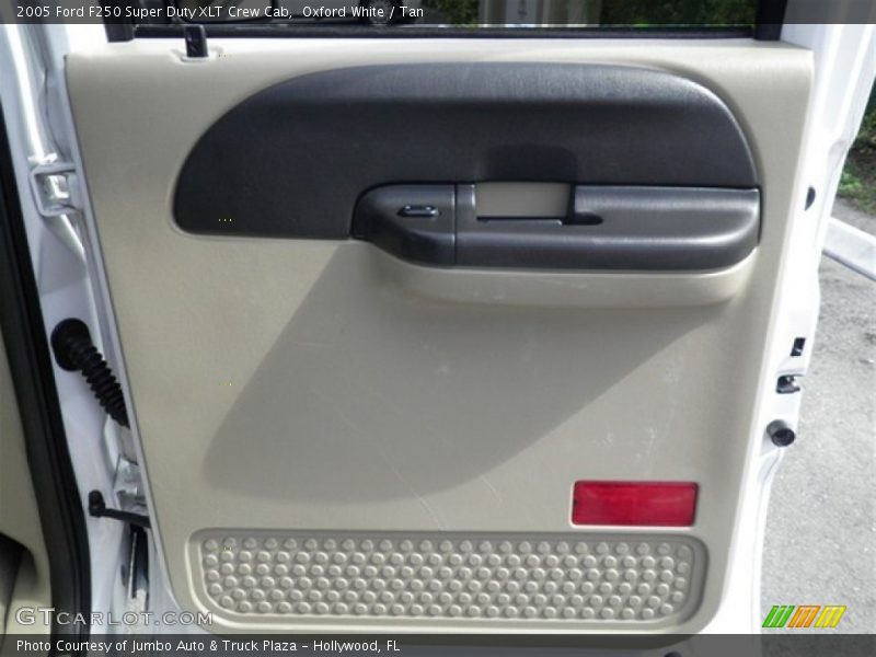 Oxford White / Tan 2005 Ford F250 Super Duty XLT Crew Cab