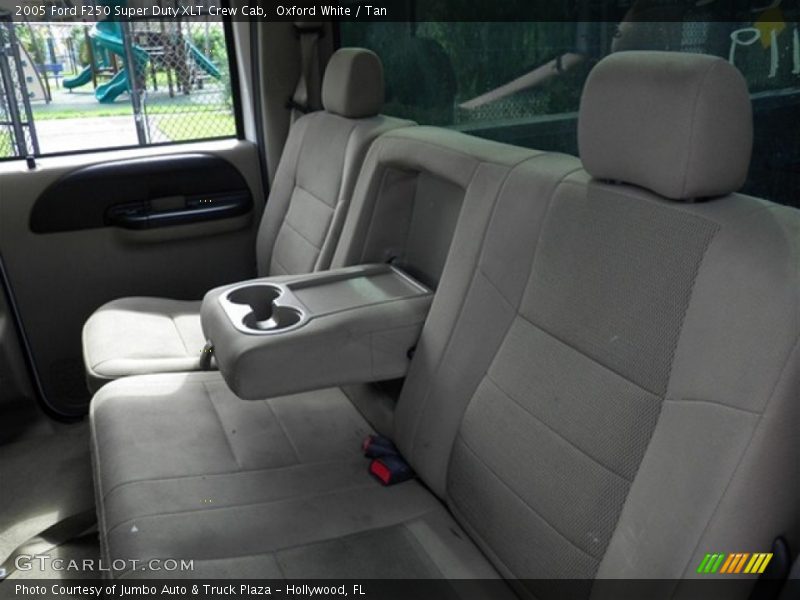 Oxford White / Tan 2005 Ford F250 Super Duty XLT Crew Cab