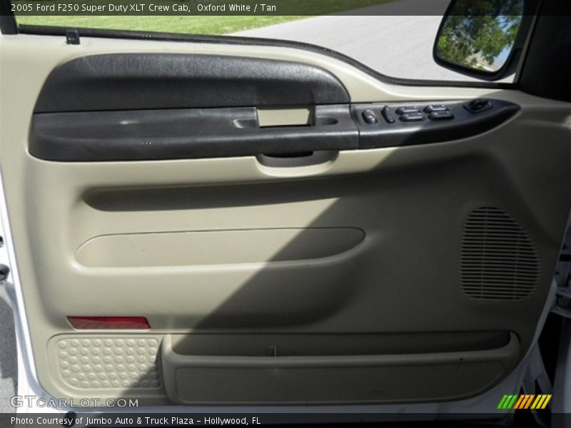 Oxford White / Tan 2005 Ford F250 Super Duty XLT Crew Cab