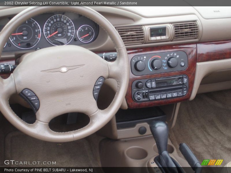 Dashboard of 2002 Sebring LXi Convertible