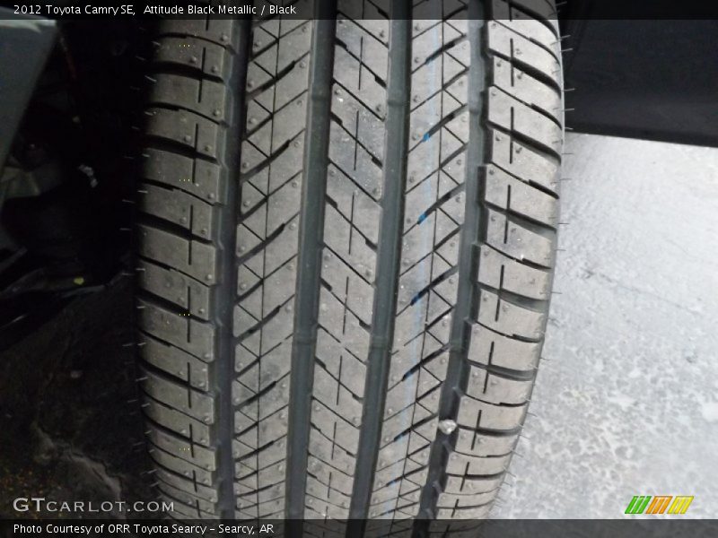 Attitude Black Metallic / Black 2012 Toyota Camry SE