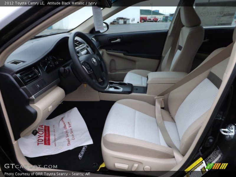 Attitude Black Metallic / Ivory 2012 Toyota Camry LE