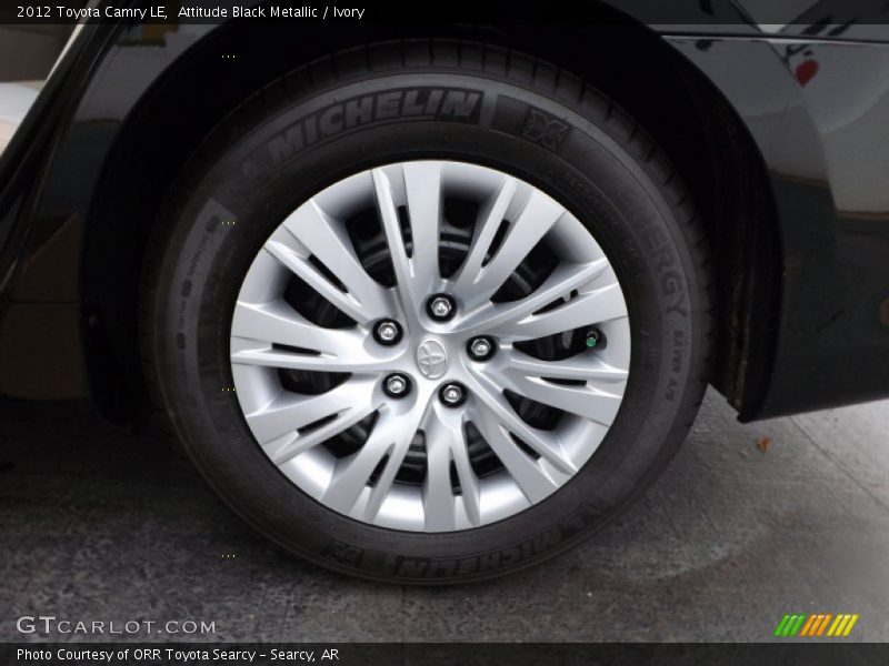 Attitude Black Metallic / Ivory 2012 Toyota Camry LE