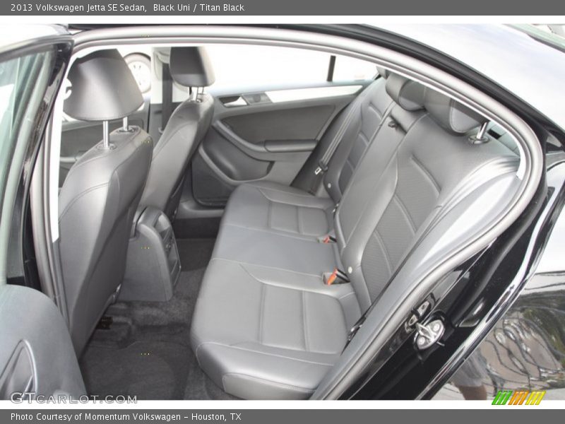 Black Uni / Titan Black 2013 Volkswagen Jetta SE Sedan