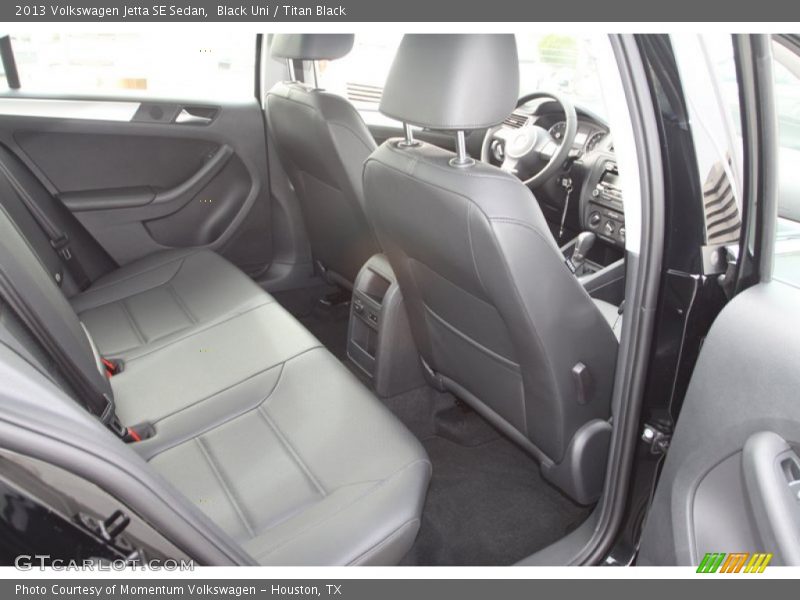 Black Uni / Titan Black 2013 Volkswagen Jetta SE Sedan