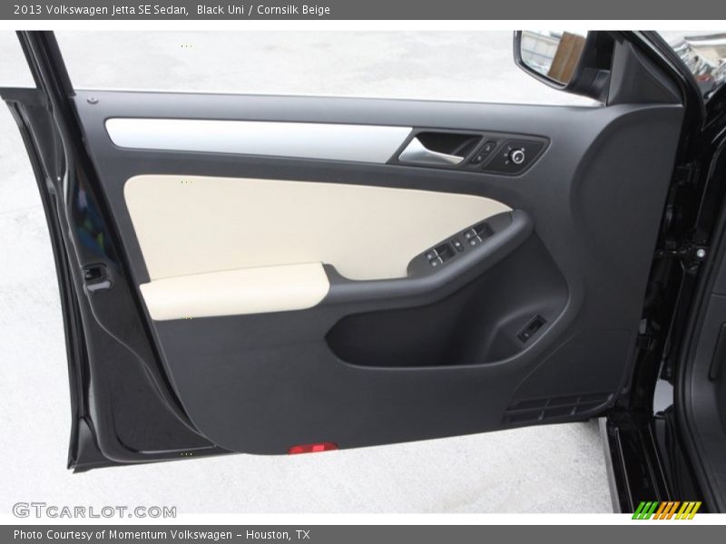 Black Uni / Cornsilk Beige 2013 Volkswagen Jetta SE Sedan