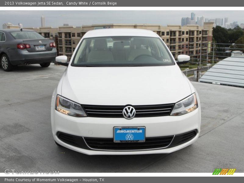 Candy White / Cornsilk Beige 2013 Volkswagen Jetta SE Sedan