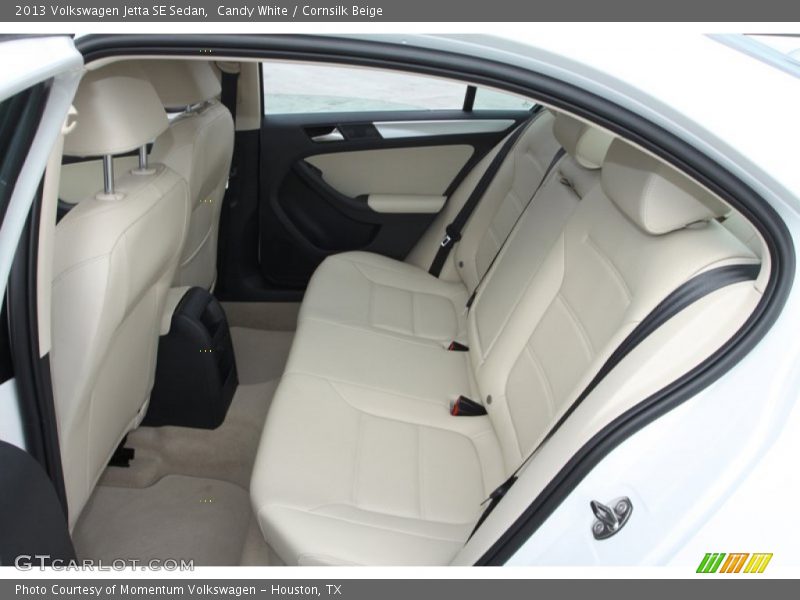 Candy White / Cornsilk Beige 2013 Volkswagen Jetta SE Sedan
