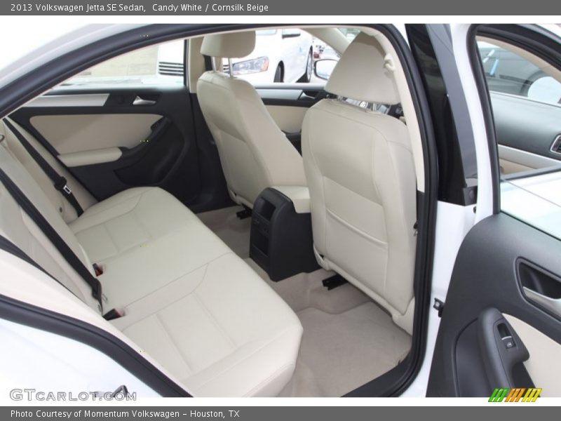 Candy White / Cornsilk Beige 2013 Volkswagen Jetta SE Sedan