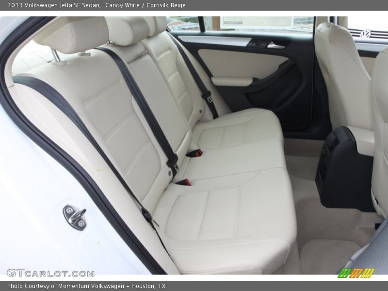 Candy White / Cornsilk Beige 2013 Volkswagen Jetta SE Sedan