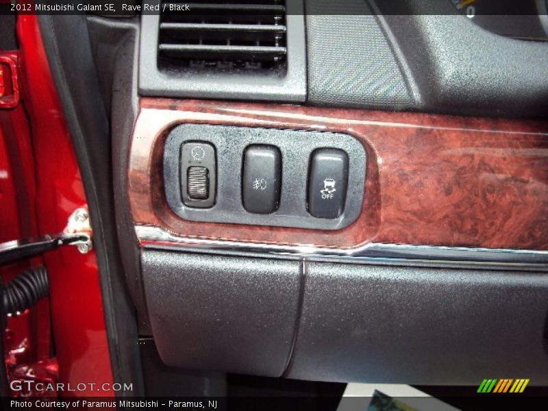 Controls of 2012 Galant SE