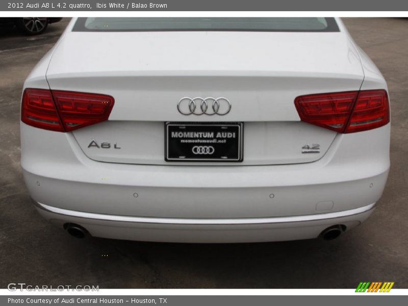 Ibis White / Balao Brown 2012 Audi A8 L 4.2 quattro