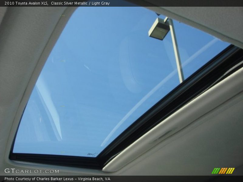 Classic Silver Metallic / Light Gray 2010 Toyota Avalon XLS