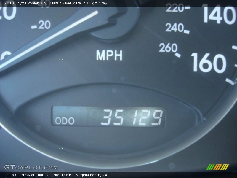 Classic Silver Metallic / Light Gray 2010 Toyota Avalon XLS
