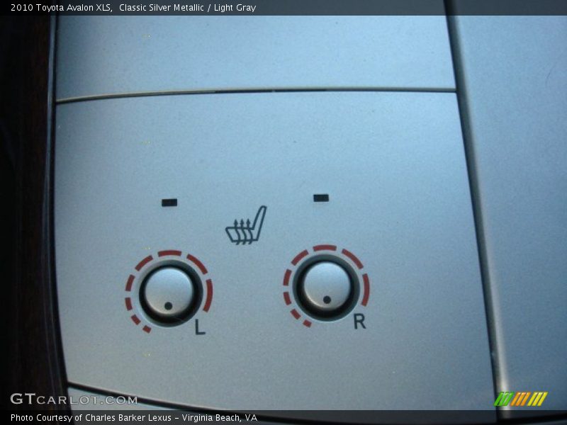 Classic Silver Metallic / Light Gray 2010 Toyota Avalon XLS