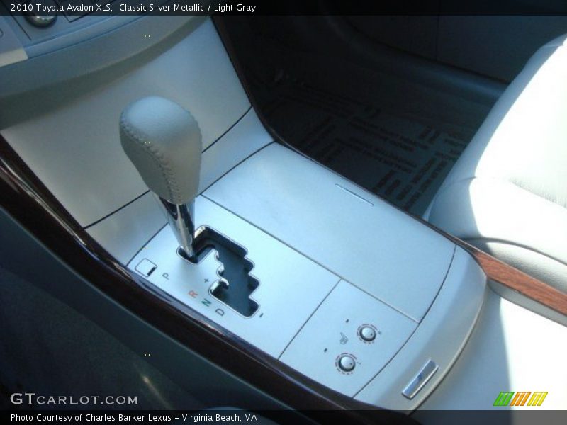 Classic Silver Metallic / Light Gray 2010 Toyota Avalon XLS