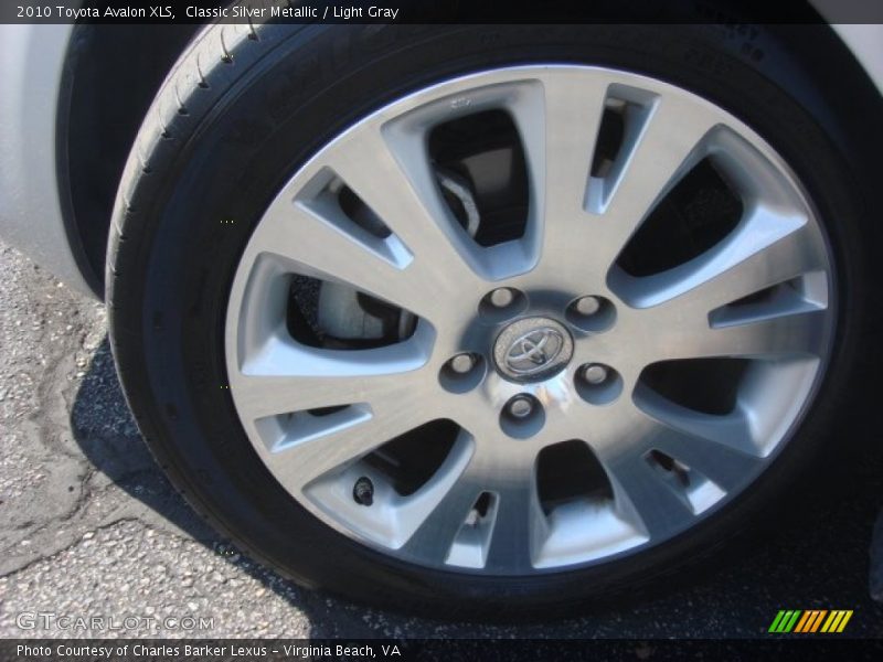 Classic Silver Metallic / Light Gray 2010 Toyota Avalon XLS