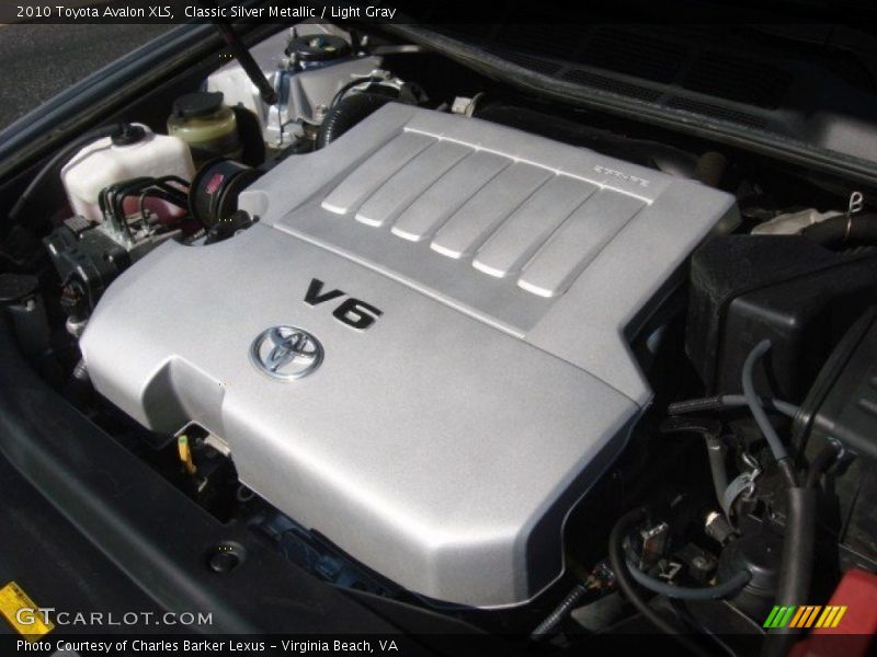 Classic Silver Metallic / Light Gray 2010 Toyota Avalon XLS