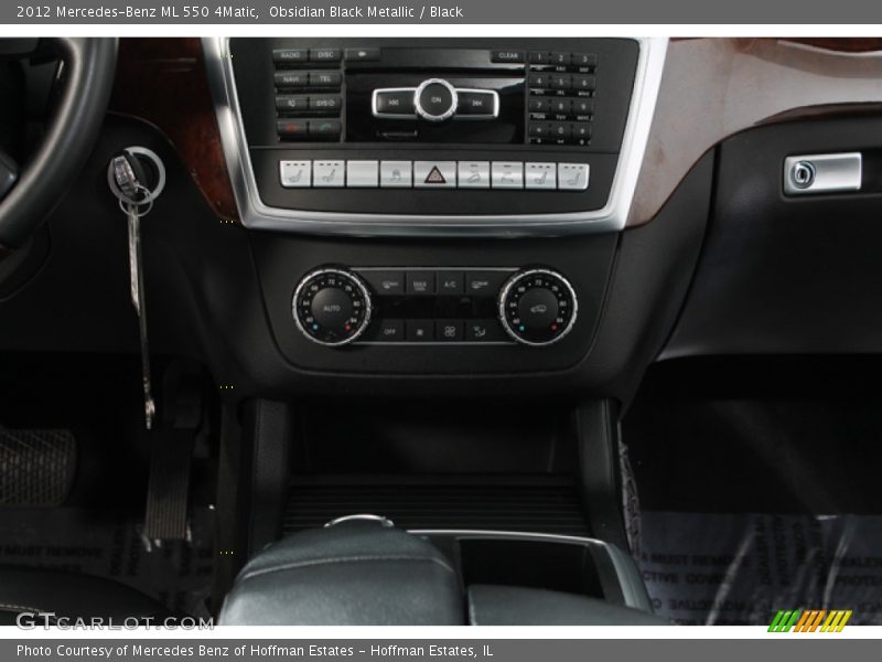 Obsidian Black Metallic / Black 2012 Mercedes-Benz ML 550 4Matic