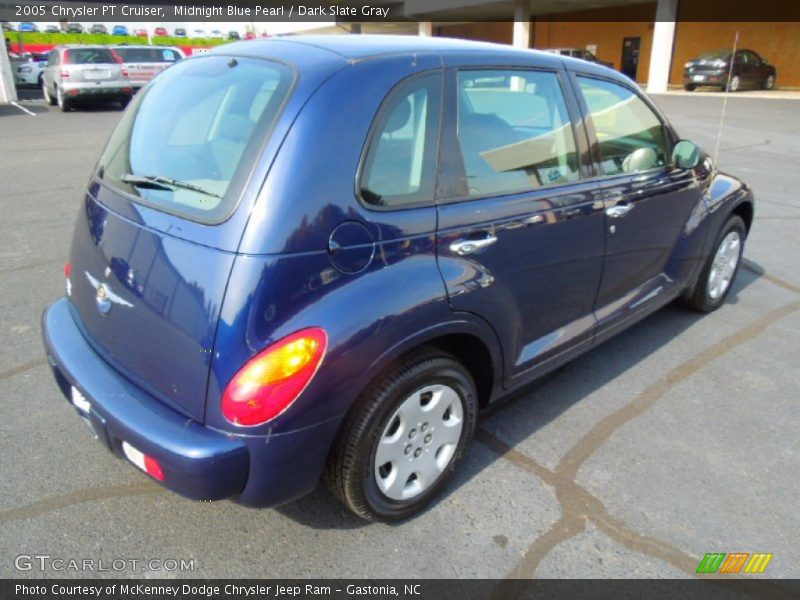 Midnight Blue Pearl / Dark Slate Gray 2005 Chrysler PT Cruiser