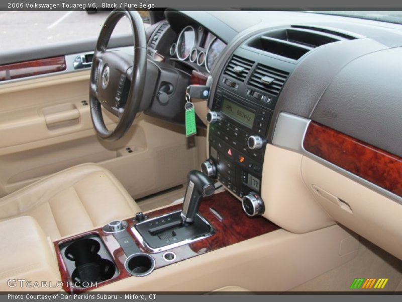 Black / Pure Beige 2006 Volkswagen Touareg V6