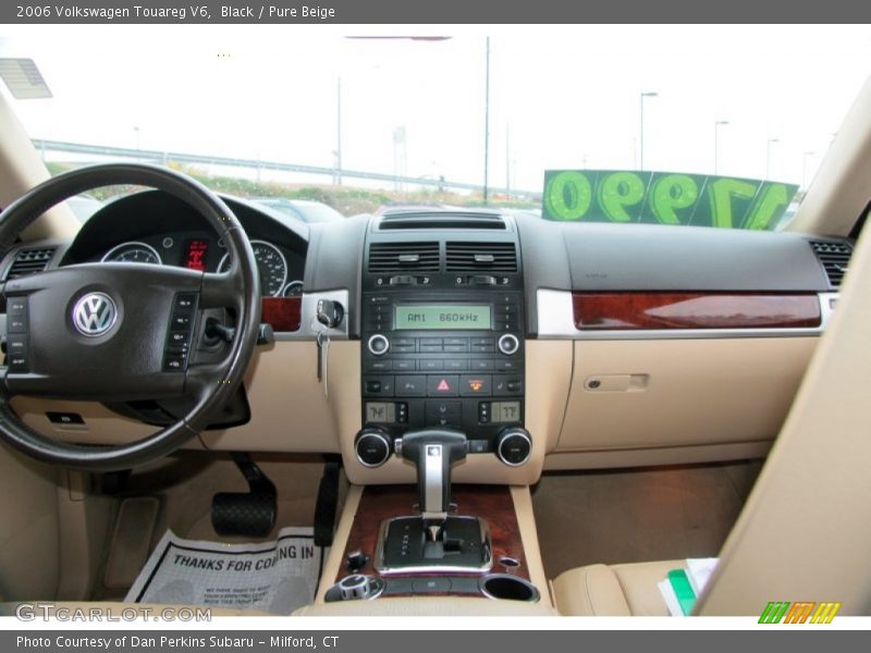 Black / Pure Beige 2006 Volkswagen Touareg V6