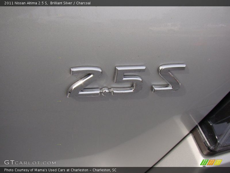 Brilliant Silver / Charcoal 2011 Nissan Altima 2.5 S