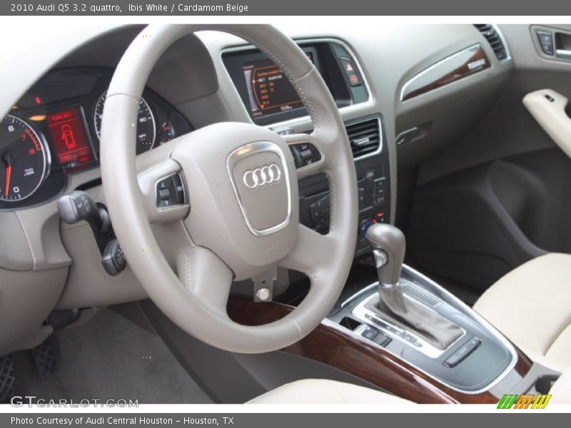 Ibis White / Cardamom Beige 2010 Audi Q5 3.2 quattro