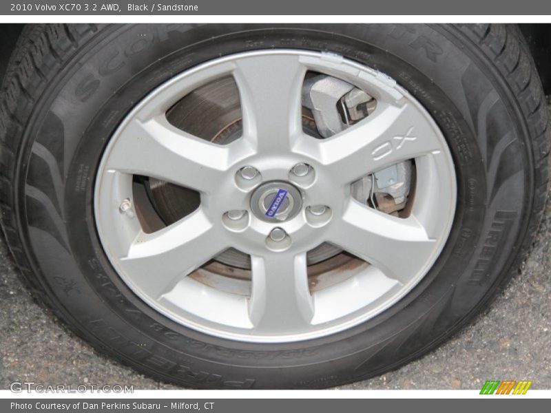 Black / Sandstone 2010 Volvo XC70 3.2 AWD