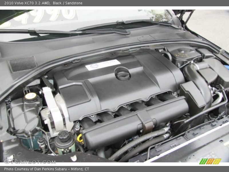 Black / Sandstone 2010 Volvo XC70 3.2 AWD