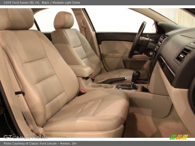Black / Medium Light Stone 2006 Ford Fusion SEL V6