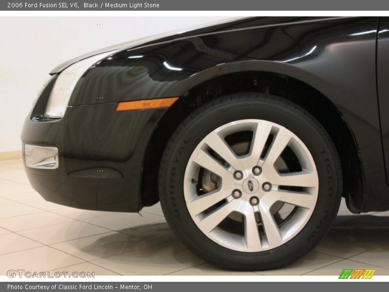 Black / Medium Light Stone 2006 Ford Fusion SEL V6