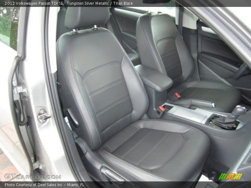 Tungsten Silver Metallic / Titan Black 2012 Volkswagen Passat TDI SE