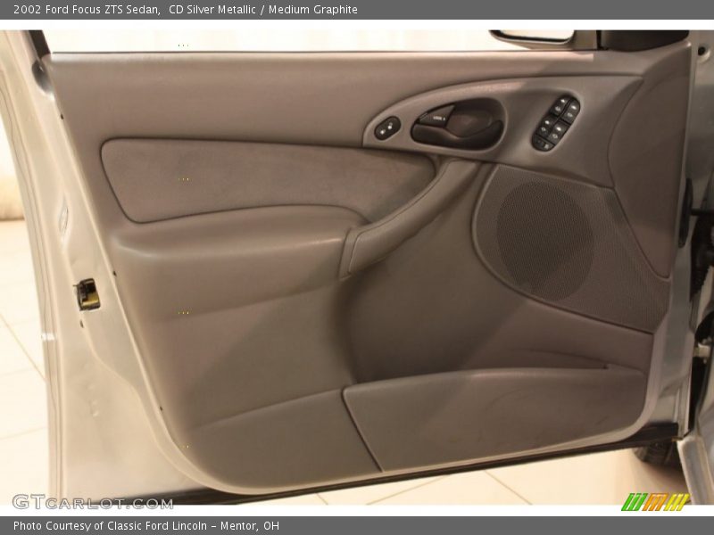 CD Silver Metallic / Medium Graphite 2002 Ford Focus ZTS Sedan