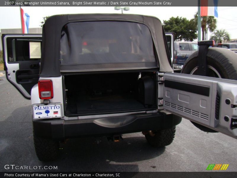 Bright Silver Metallic / Dark Slate Gray/Medium Slate Gray 2007 Jeep Wrangler Unlimited Sahara