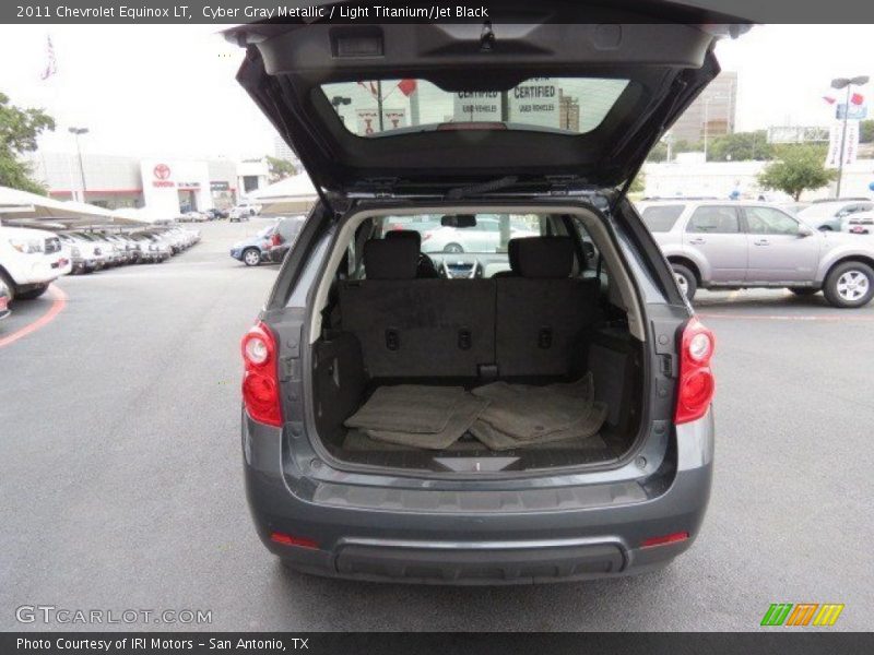 Cyber Gray Metallic / Light Titanium/Jet Black 2011 Chevrolet Equinox LT