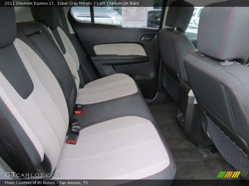 Cyber Gray Metallic / Light Titanium/Jet Black 2011 Chevrolet Equinox LT