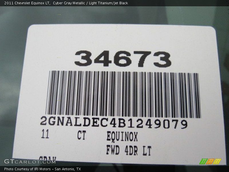 Cyber Gray Metallic / Light Titanium/Jet Black 2011 Chevrolet Equinox LT