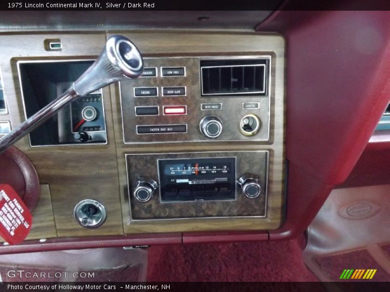 Controls of 1975 Continental Mark IV