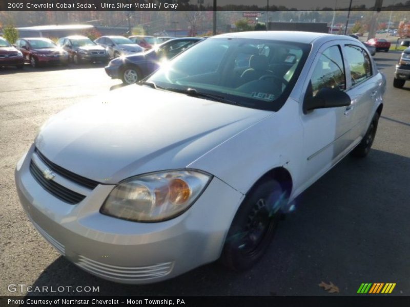 Ultra Silver Metallic / Gray 2005 Chevrolet Cobalt Sedan