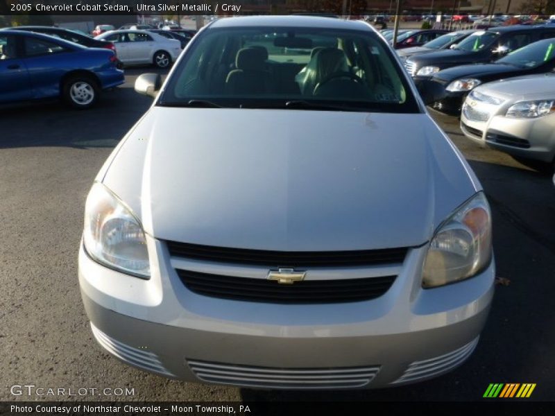 Ultra Silver Metallic / Gray 2005 Chevrolet Cobalt Sedan
