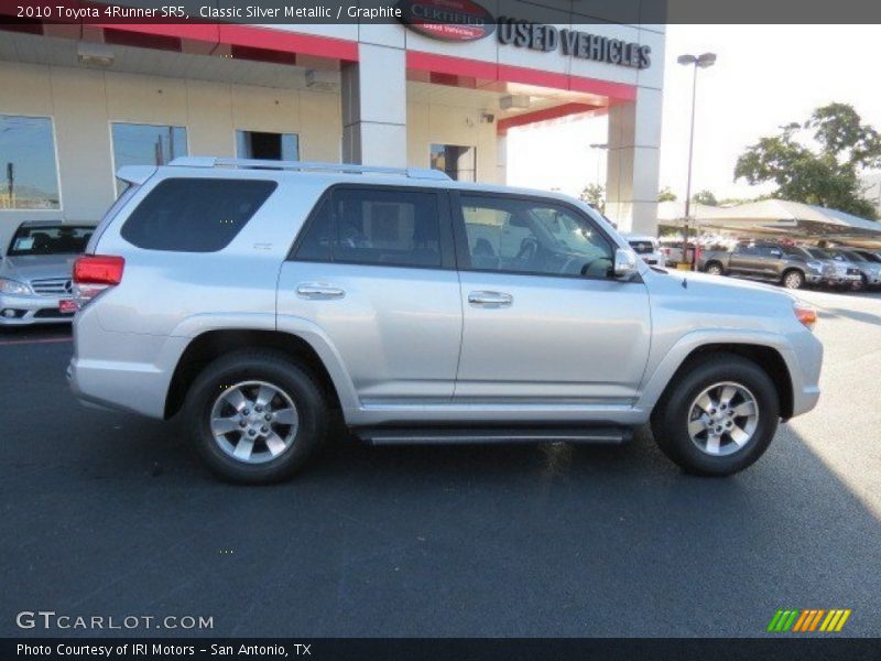 Classic Silver Metallic / Graphite 2010 Toyota 4Runner SR5