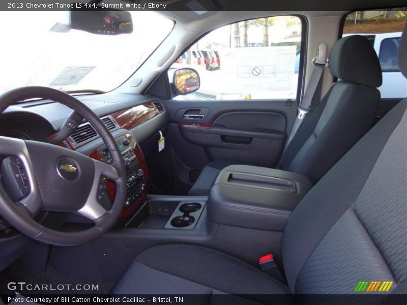 Summit White / Ebony 2013 Chevrolet Tahoe LS 4x4