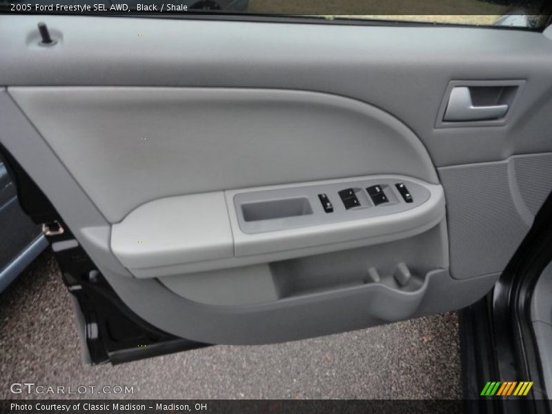 Black / Shale 2005 Ford Freestyle SEL AWD