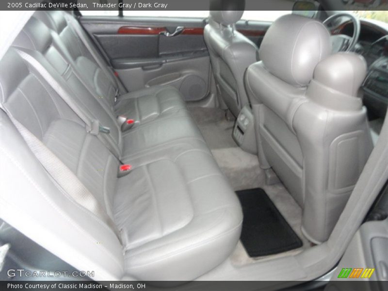 Thunder Gray / Dark Gray 2005 Cadillac DeVille Sedan