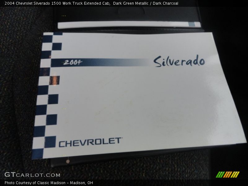 Dark Green Metallic / Dark Charcoal 2004 Chevrolet Silverado 1500 Work Truck Extended Cab